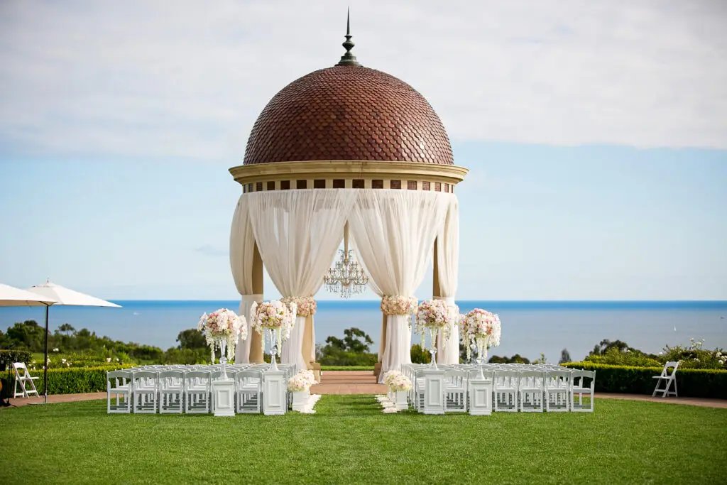 Pelican Hill Wedding coordinated by Chic Productions